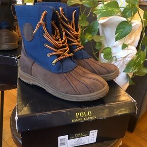 POLO RALPH LAUREN DUKSBURY MID BIG KIDS BOOTS ☃️